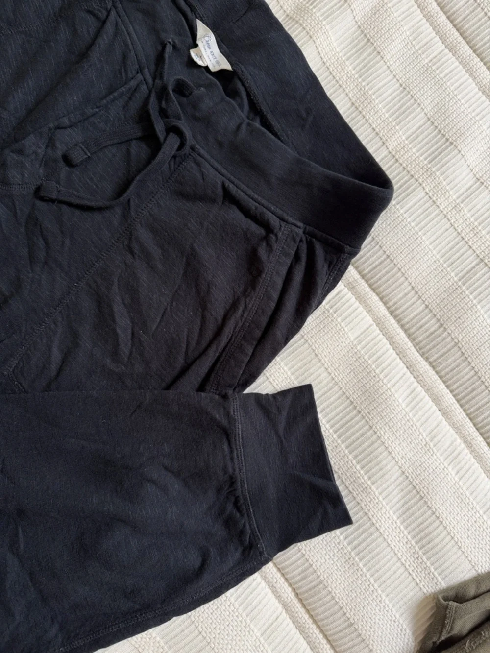 J. Crew Navy and Black Men's Jogger Sweatpants - Picture 5 of 5